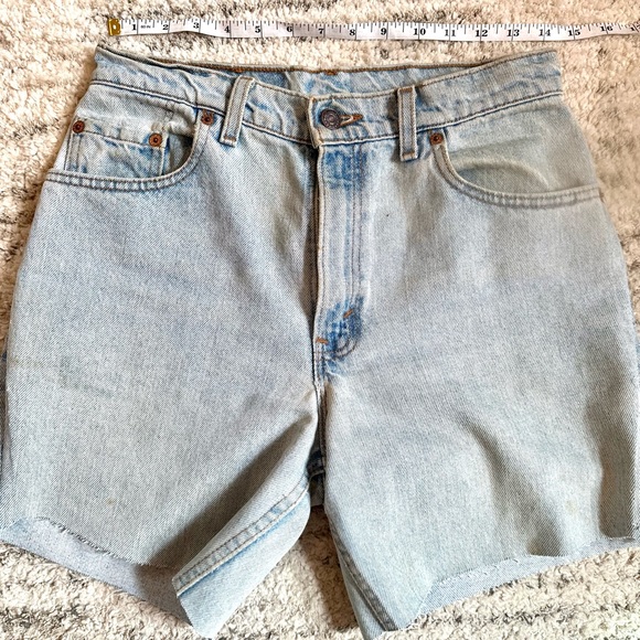Authentic vintage Levi’s around size 27. - Picture 3 of 8